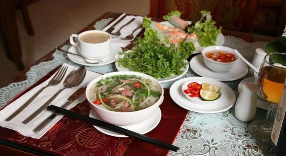 Aquarius Grand Hotel Hanoi Restaurant photo